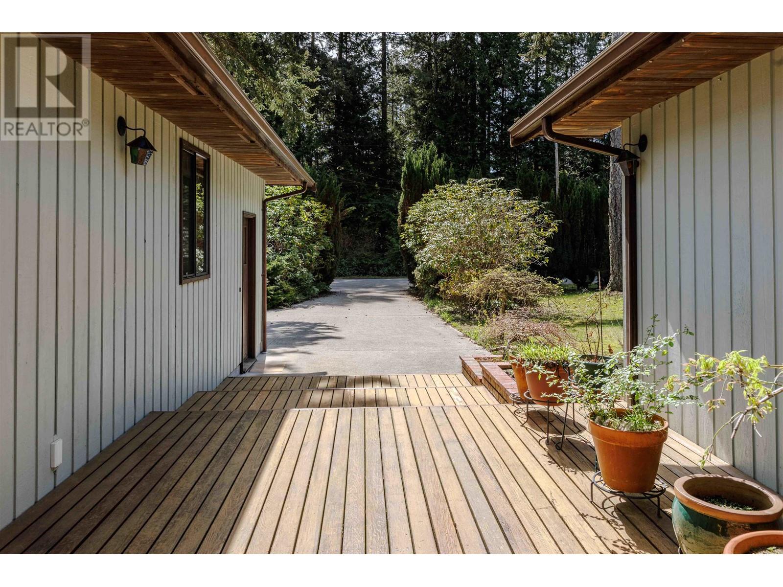 4204 Browning Road, Sechelt, British Columbia  V7Z 0A2 - Photo 24 - R2870164