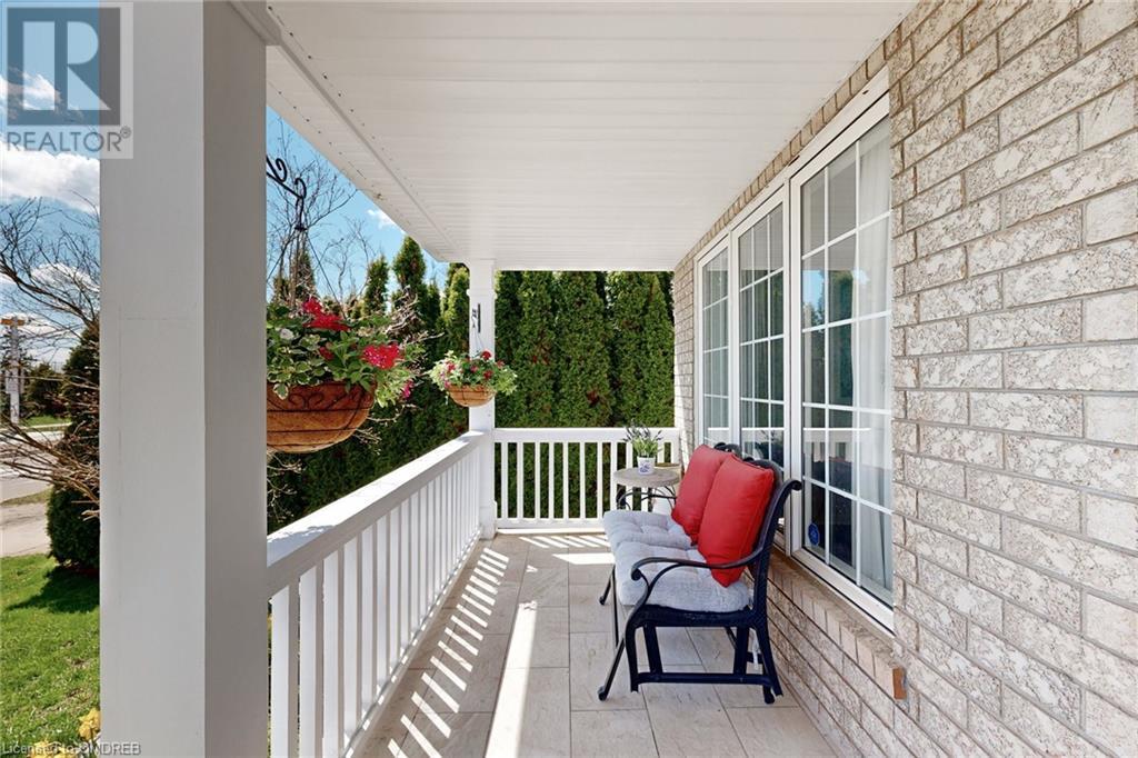 2933 Westoak Trails Boulevard, Oakville, Ontario  L6M 4V2 - Photo 5 - 40571144
