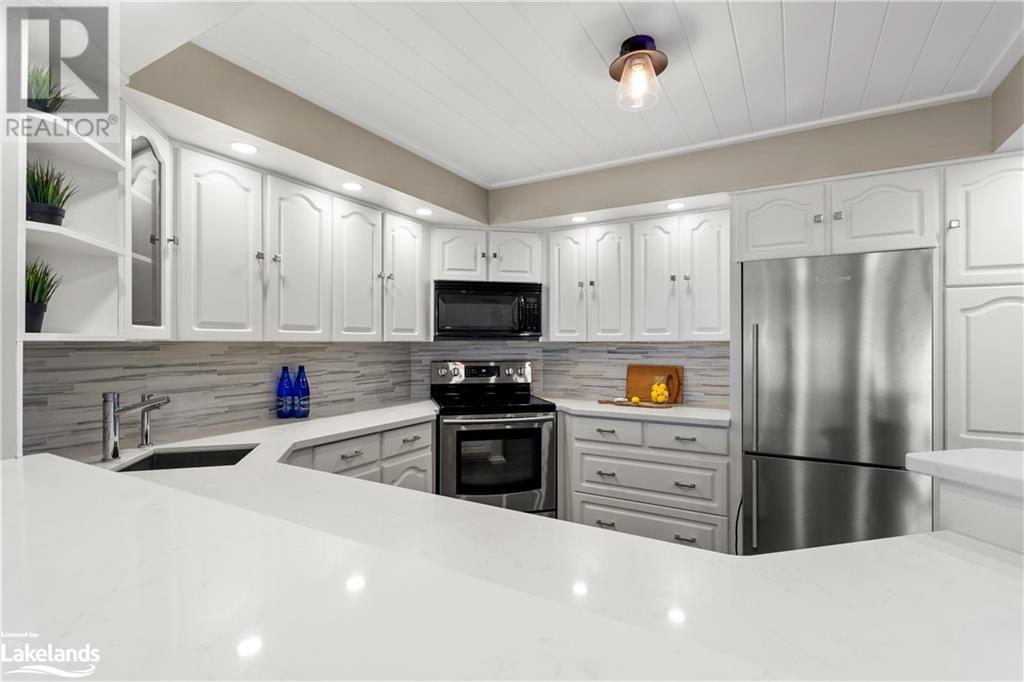 8 Beck Boulevard Unit# 12, Penetanguishene, Ontario  L9M 1C3 - Photo 8 - 40547629