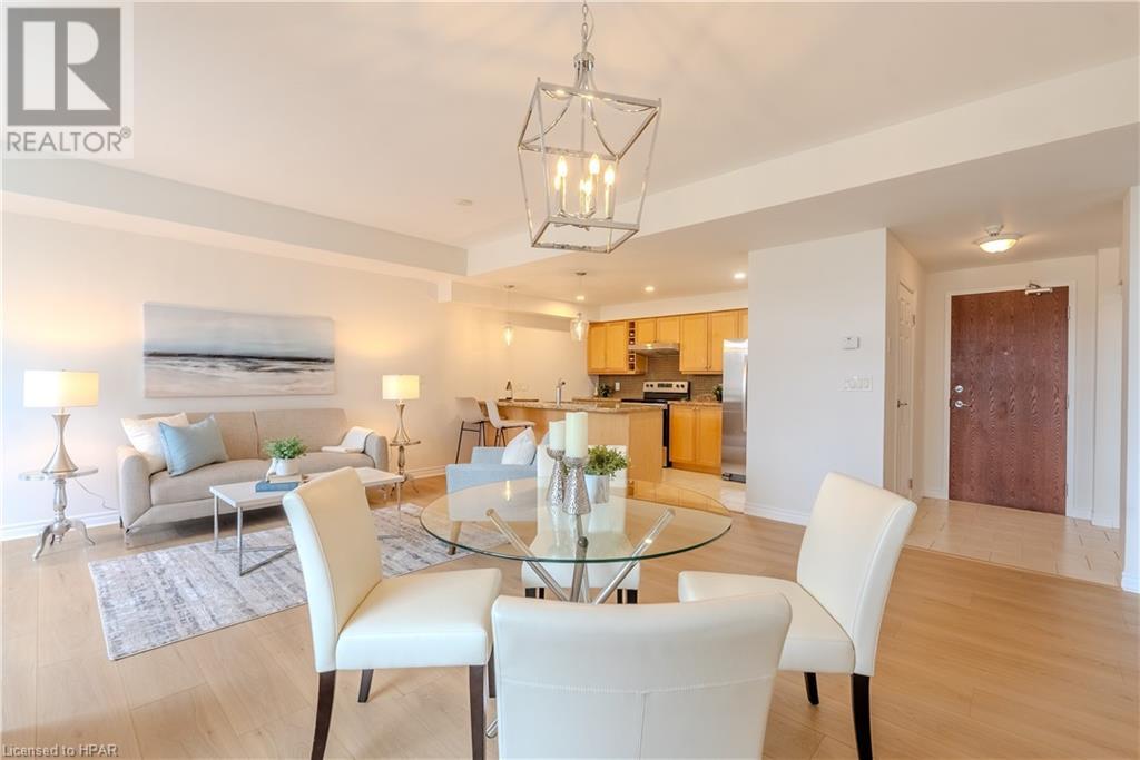 400 Romeo Street N Unit# 212, Stratford, Ontario  N5A 0A2 - Photo 2 - 40570785