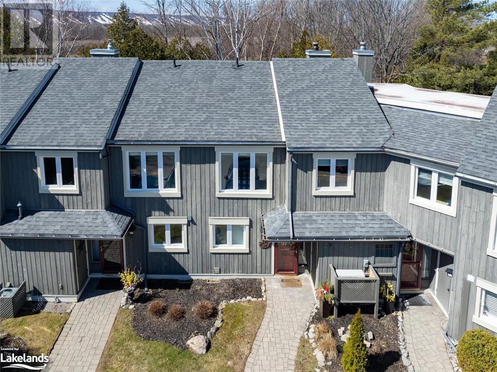 149 Fairway Crescent Unit# 64, Collingwood, Ontario  L9Y 5B4 - Photo 1 - 40569599