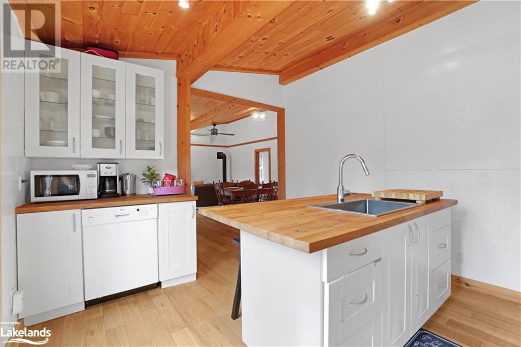 1217 Sherwood Forest Road, Bracebridge, Ontario  P1L 1X3 - Photo 6 - 40555504