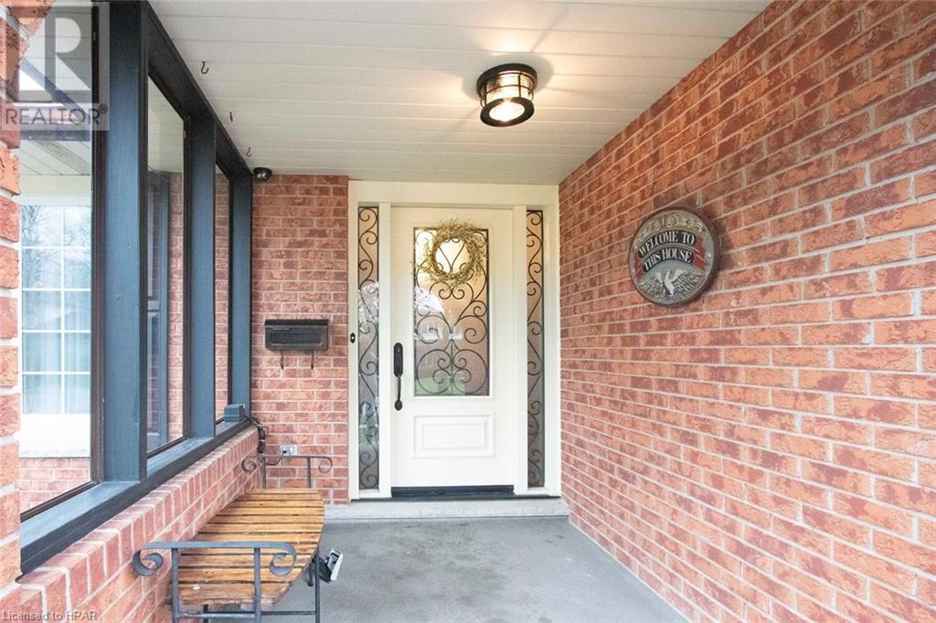 116 Braemar Crescent, Stratford, Ontario  N5A 7C2 - Photo 5 - 40568396