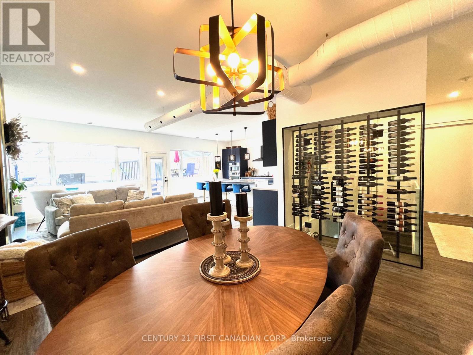 #upper -218 Joseph St, Central Elgin, Ontario  N5L 1C4 - Photo 10 - X8231244