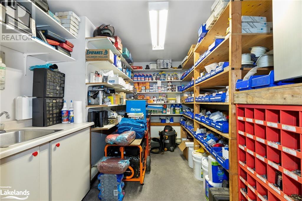 8 Gray Road, Bracebridge, Ontario  P1L 1P8 - Photo 19 - 40359364