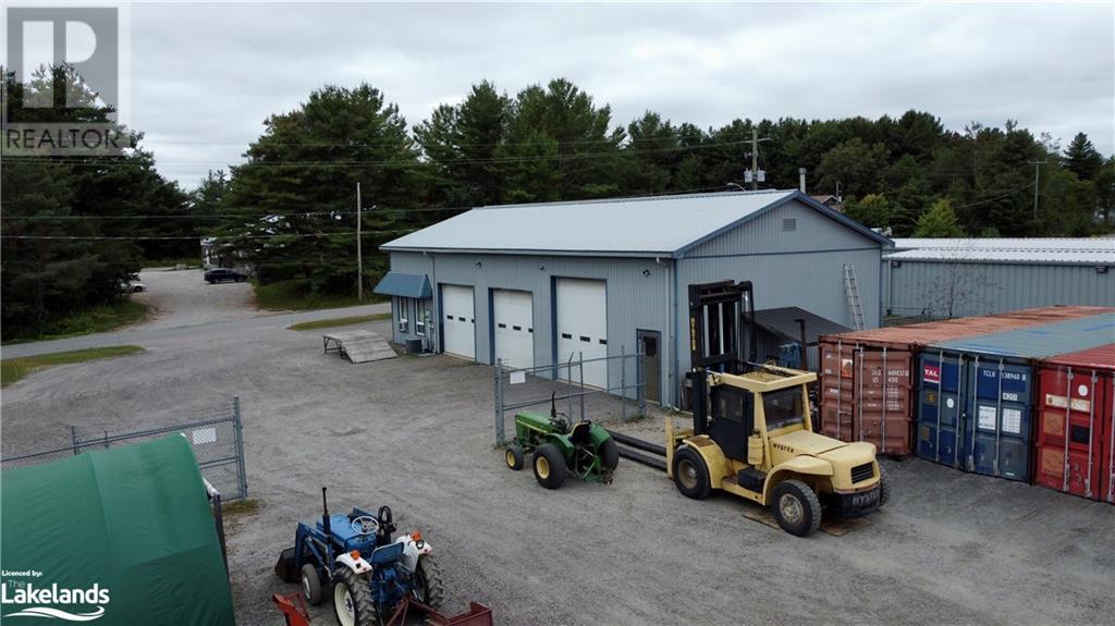 8 Gray Road, Bracebridge, Ontario  P1L 1P8 - Photo 3 - 40359364