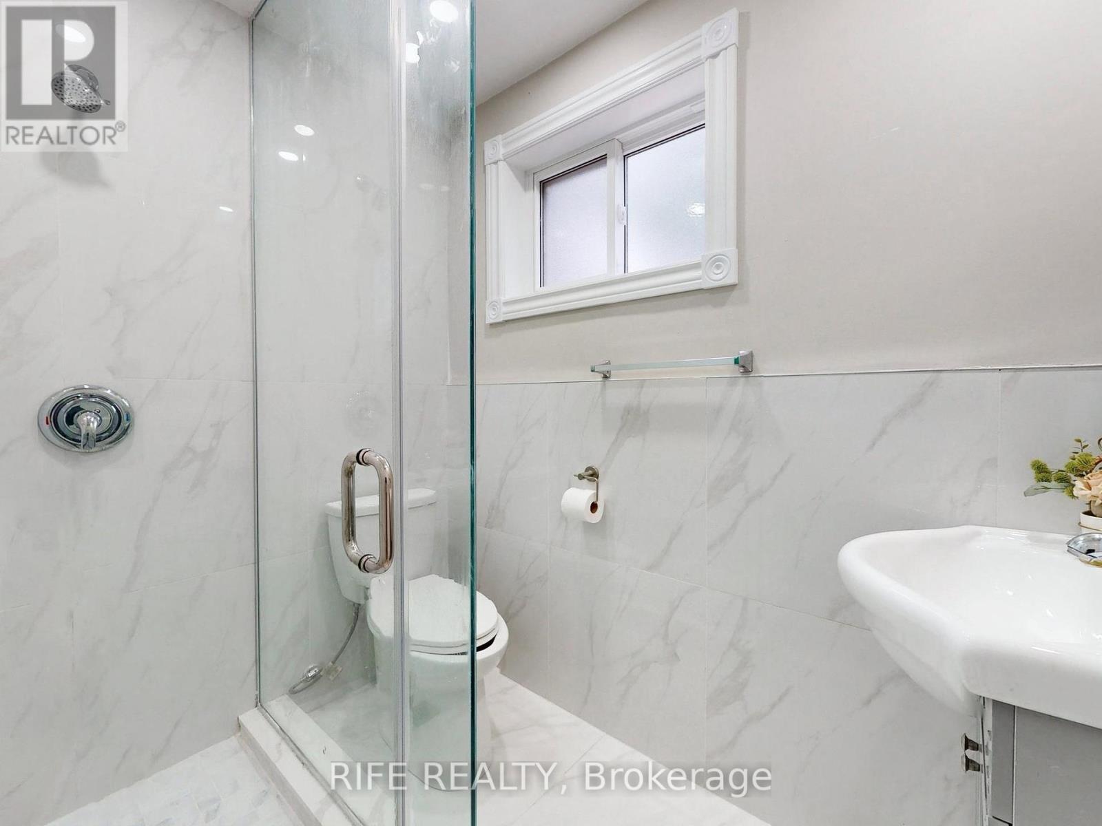 12 Sherwood Forest Dr, Markham, Ontario  L3P 1P7 - Photo 21 - N8231712