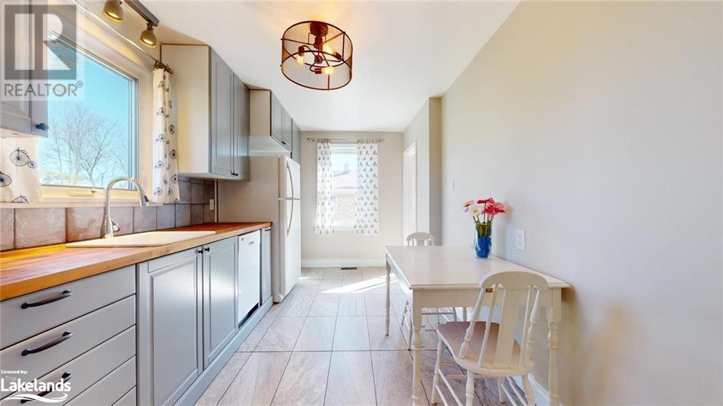 2030 Victoria Street, Innisfil, Ontario  L9S 1K3 - Photo 8 - 40570805