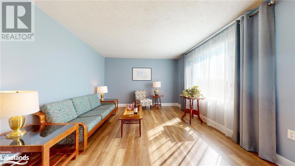 2030 Victoria Street, Innisfil, Ontario  L9S 1K3 - Photo 3 - 40570805