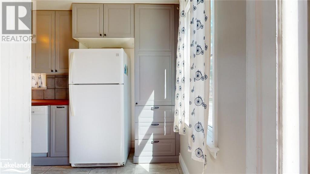 2030 Victoria Street, Innisfil, Ontario  L9S 1K3 - Photo 10 - 40570805