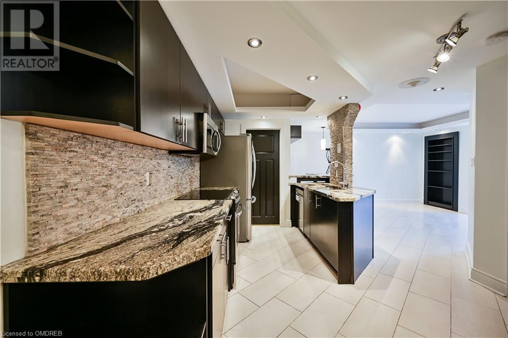 151 Robinson Street Unit# 205, Oakville, Ontario  L6J 7N3 - Photo 4 - 40571261