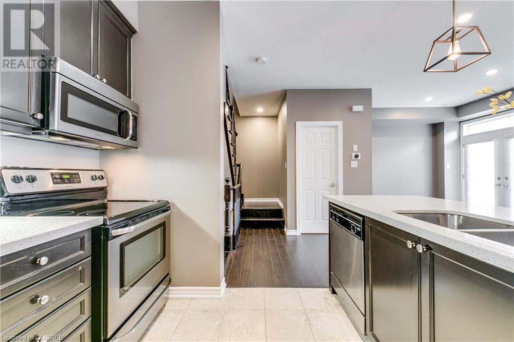 2435 Greenwich Drive Unit# 24, Oakville, Ontario  L6M 0S4 - Photo 10 - 40568436