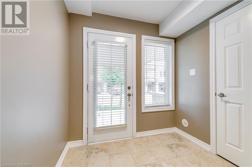 2435 Greenwich Drive Unit# 24, Oakville, Ontario  L6M 0S4 - Photo 3 - 40568436