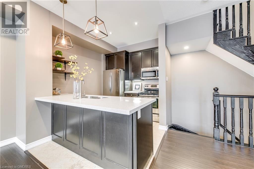 2435 Greenwich Drive Unit# 24, Oakville, Ontario  L6M 0S4 - Photo 7 - 40568436