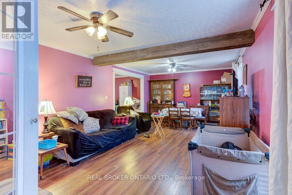 410 Queen St S, Minto, Ontario  N0G 2P0 - Photo 4 - X8232100