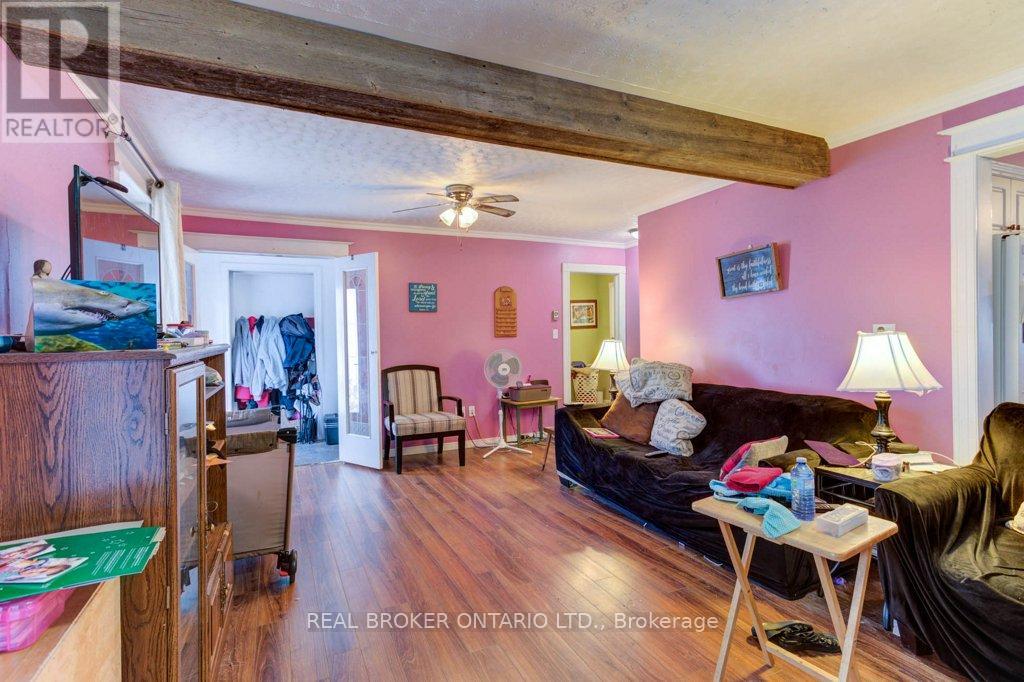 410 Queen St S, Minto, Ontario  N0G 2P0 - Photo 6 - X8232100