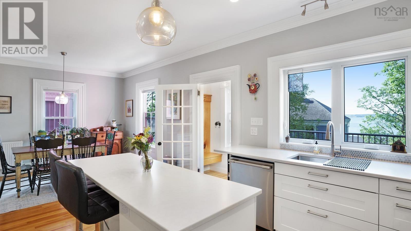 226 Pelham Street, Lunenburg, Nova Scotia  B0J 2C0 - Photo 13 - 202407079