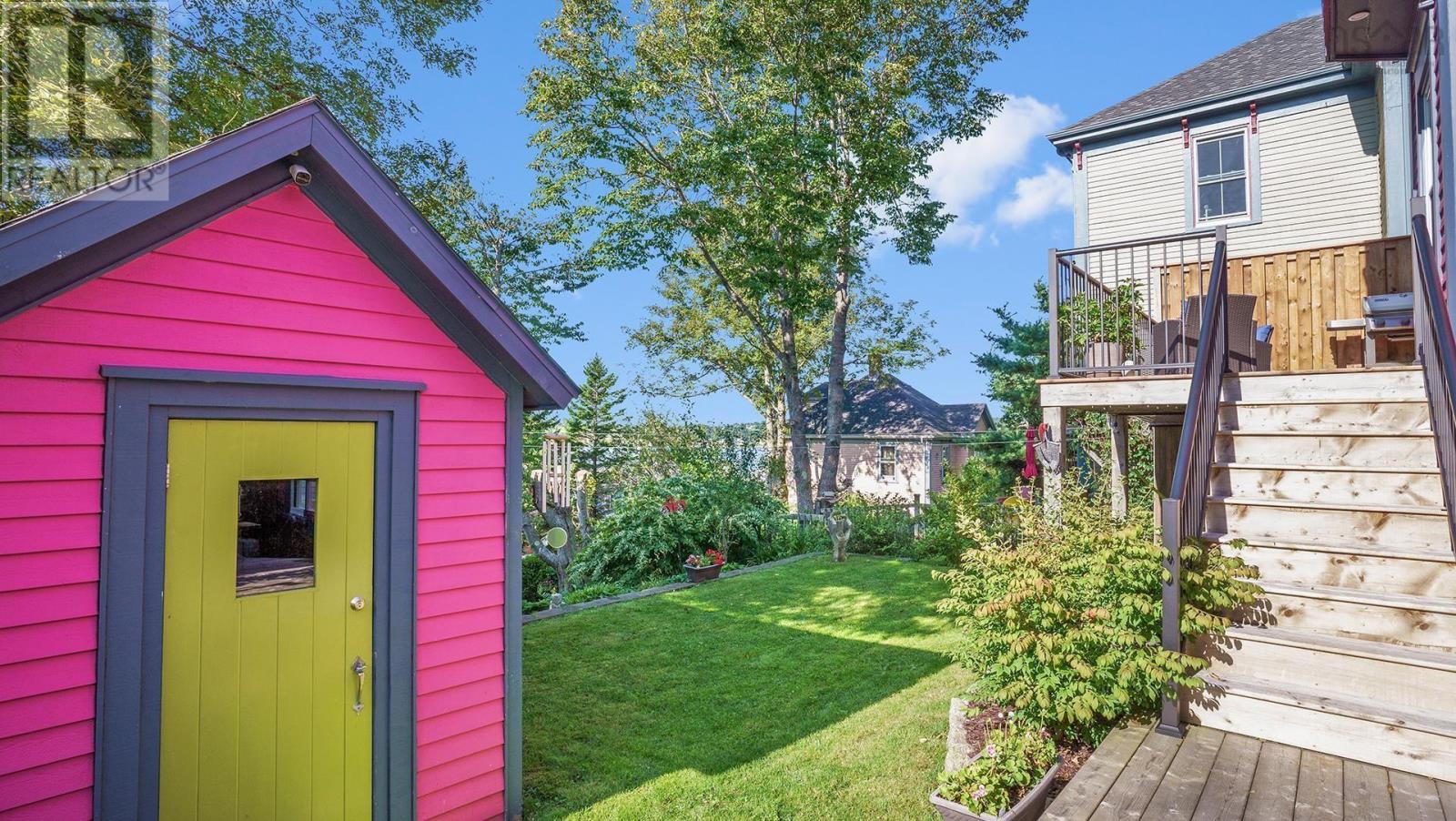 226 Pelham Street, Lunenburg, Nova Scotia  B0J 2C0 - Photo 39 - 202407079