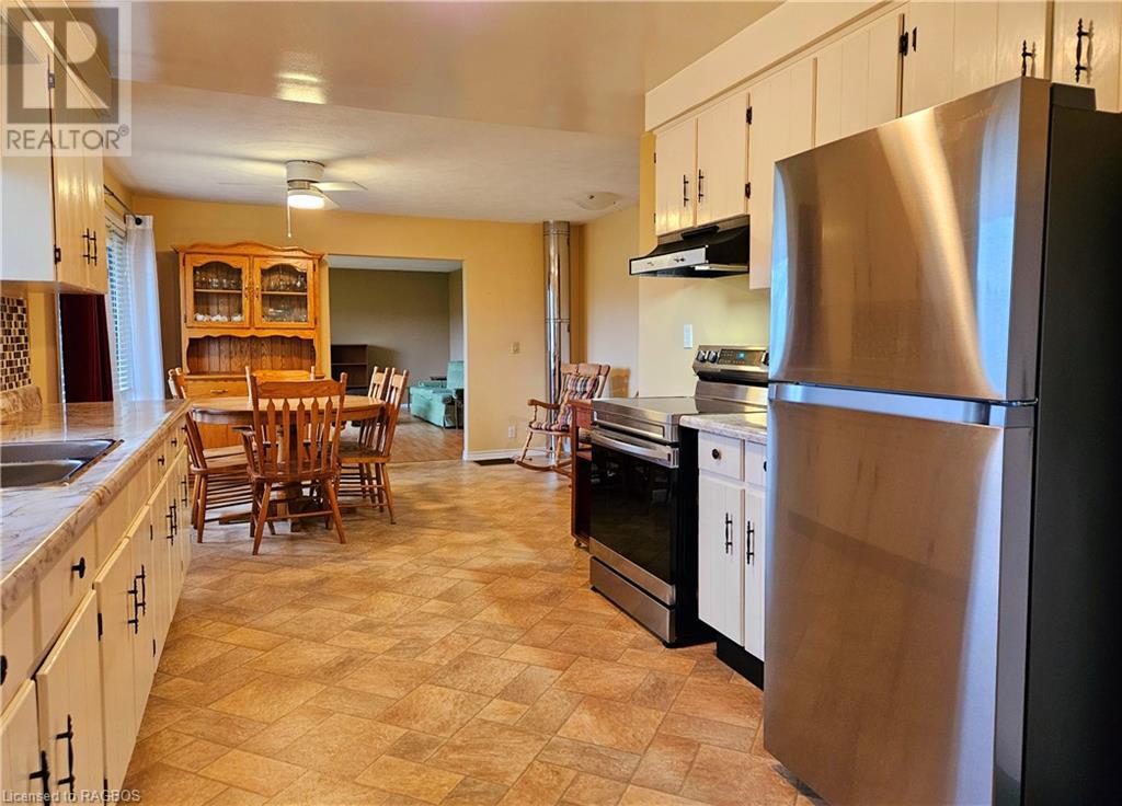 439021 Lakeshore Drive, Annan, Ontario  N0H 1B0 - Photo 13 - 40570886