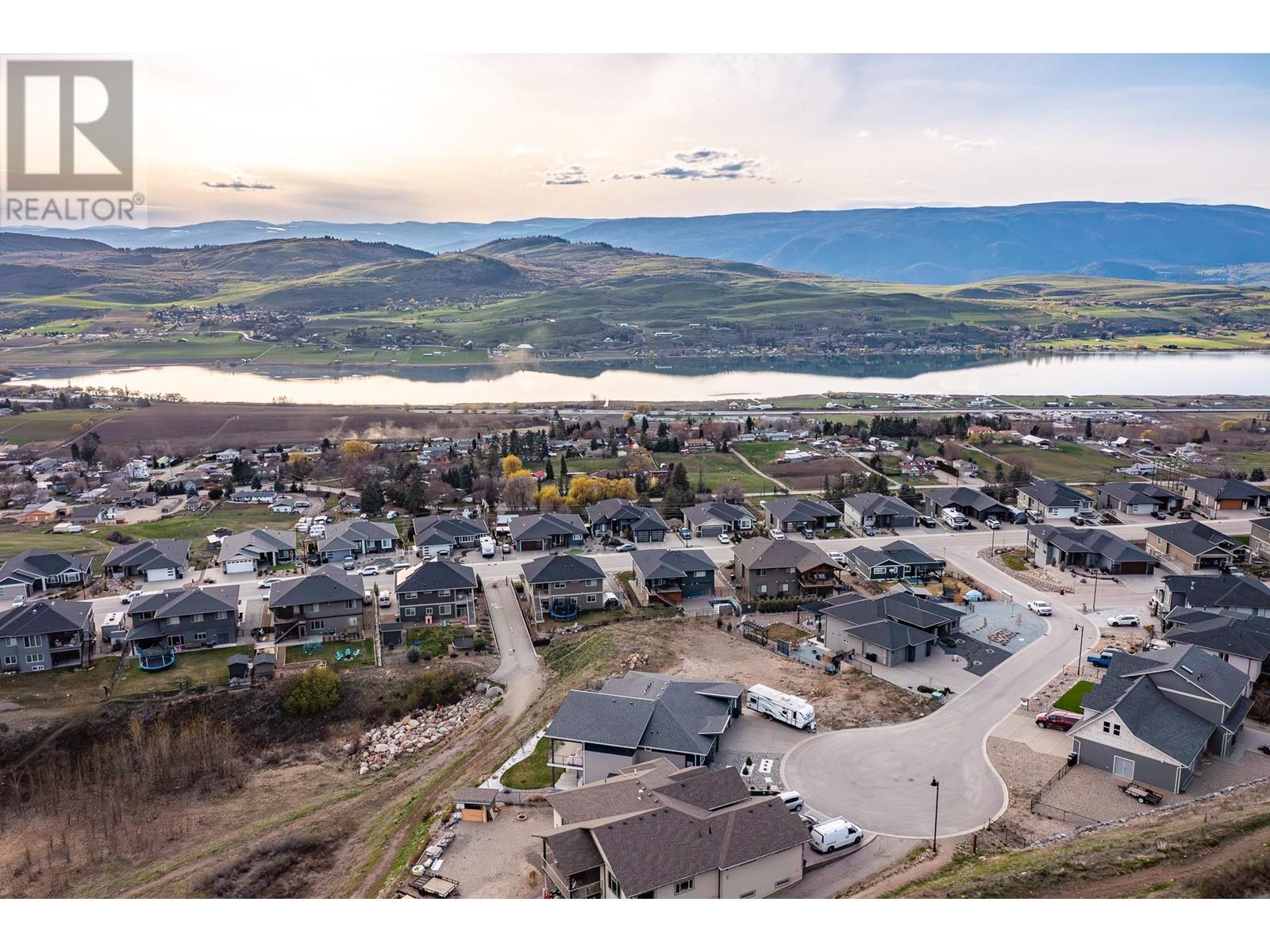 310 Baldy Place, Foothills, Vernon 