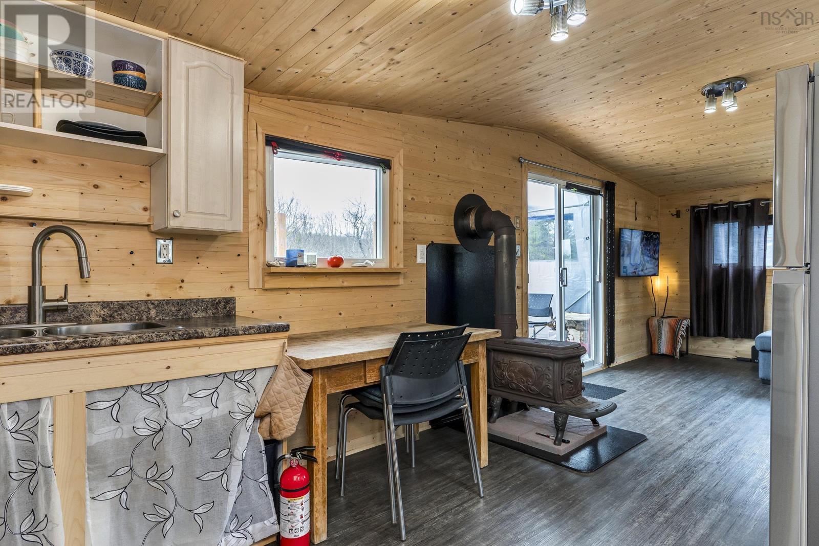 5988 Highway 236, Upper Kennetcook, Nova Scotia  B0N 2L0 - Photo 21 - 202407087