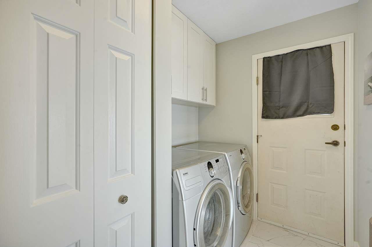 Listing Picture 20 of 29 : 15227 VICTORIA AVENUE, White Rock - 魯藝地產 Yvonne Lu Group - MLS Medallion Club Member