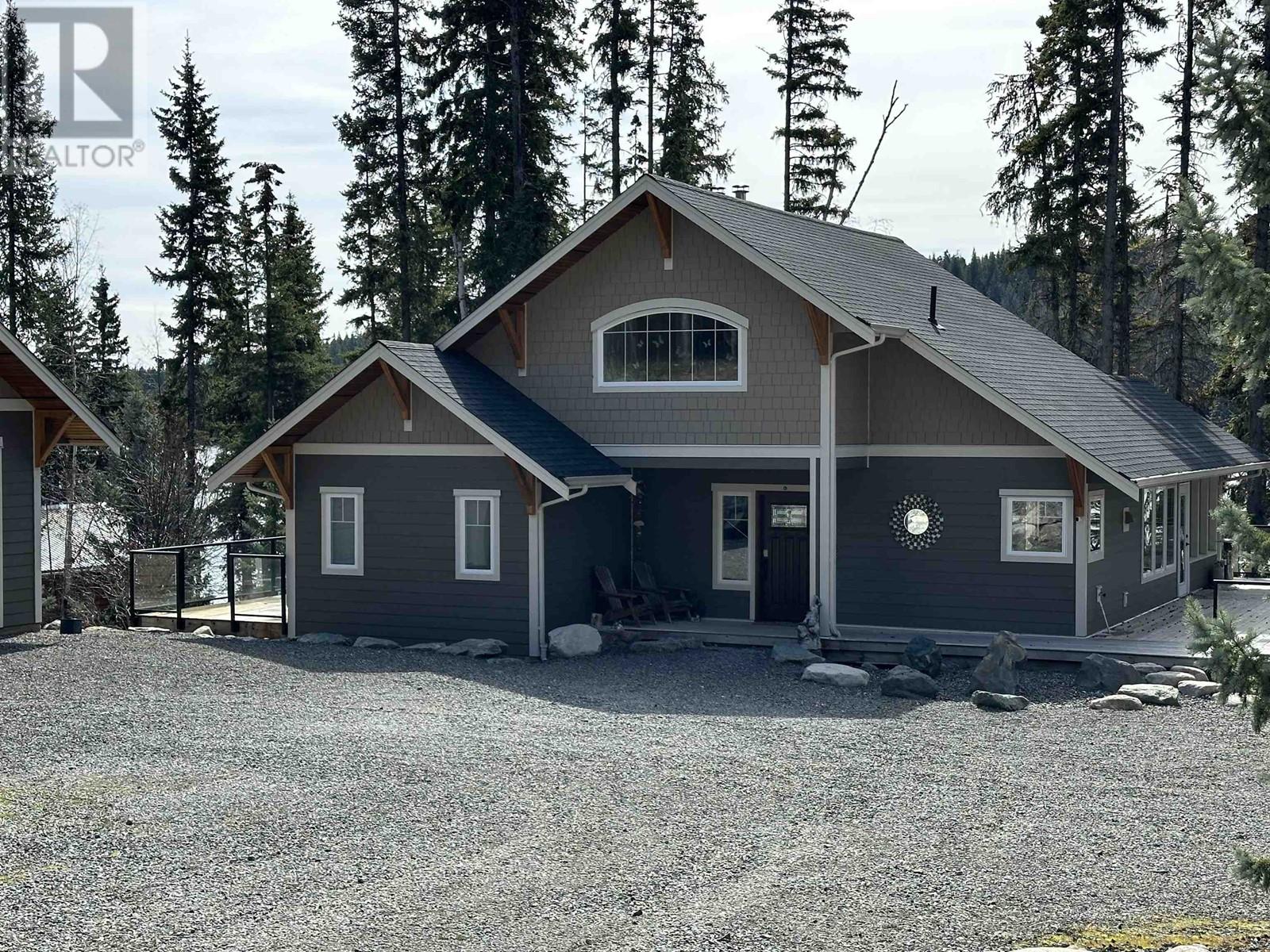 5756 Timothy Lake Road, Lac La Hache, British Columbia  V0K 1T0 - Photo 9 - R2868244