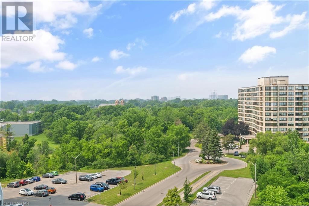 15 Towering Heights Boulevard Unit# 807, St. Catharines, Ontario  L2T 3G7 - Photo 32 - 40571377
