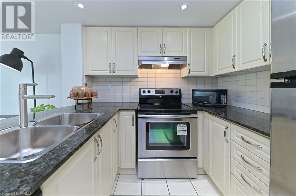 9 George Street Unit# 2201, Brampton, Ontario  L6X 0T6 - Photo 13 - 40571388