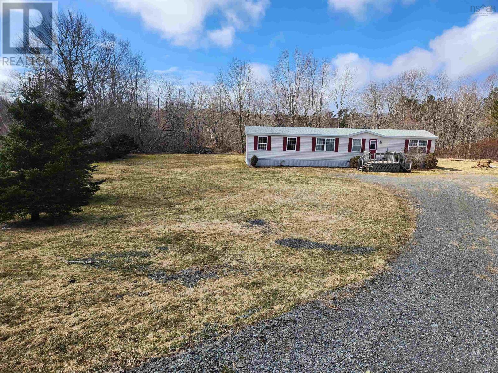 19 Manse Road, Kenzieville, Nova Scotia  B0K 1A0 - Photo 3 - 202404073