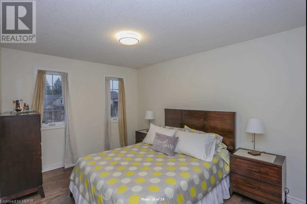 563 Hummingbird Crescent, Woodstock, Ontario  N4T 0C1 - Photo 15 - 40570571