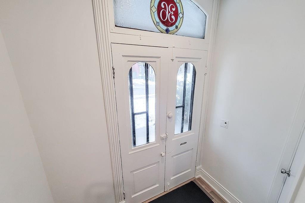 36 Erie Avenue, Unit #2 Upper, Hamilton, Ontario  L8N 2W6 - Photo 5 - H4189098