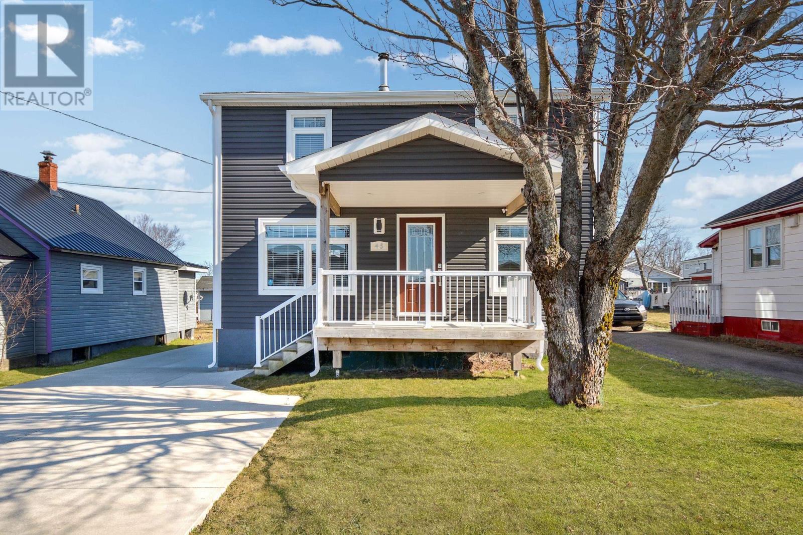 45 Monteith Avenue, Westmount, Nova Scotia  B1R 1K5 - Photo 2 - 202407095
