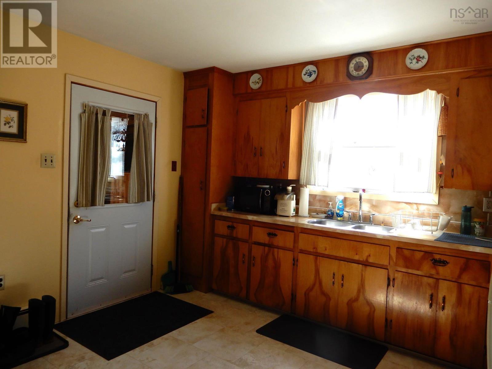 26 Harbourview Road, Little Harbour, Nova Scotia  B0K 1X0 - Photo 10 - 202407099