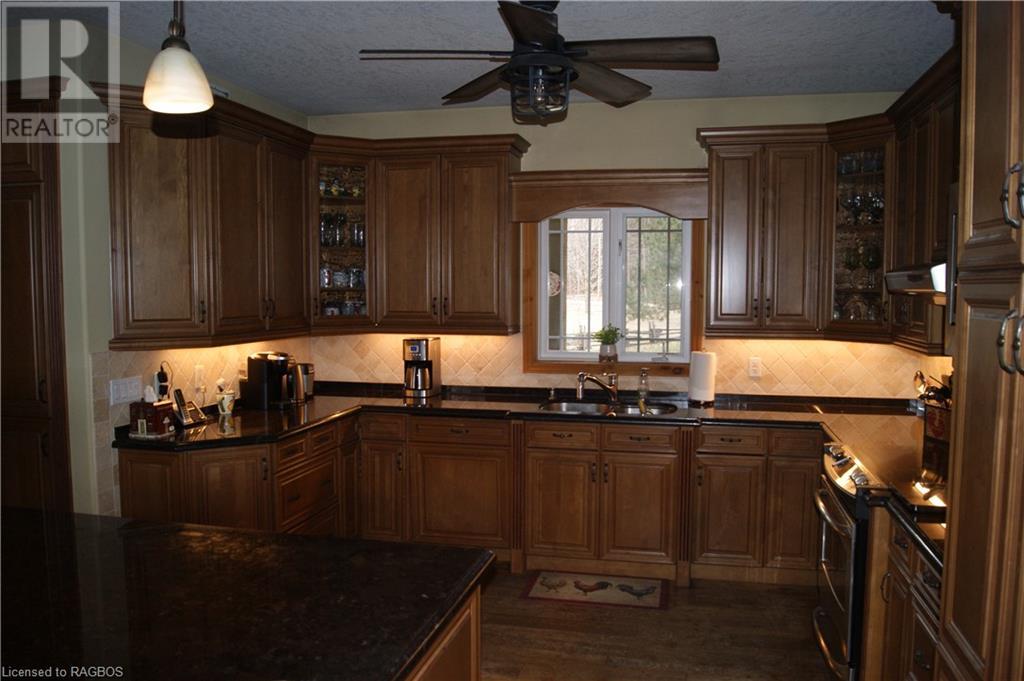 2511 George Parkway, Springwater, Ontario  L0L 1Y3 - Photo 18 - 40563932
