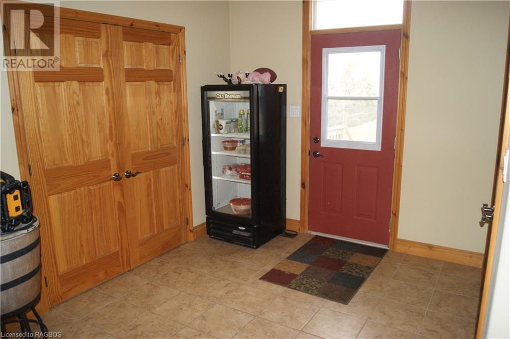 2511 George Parkway, Springwater, Ontario  L0L 1Y3 - Photo 35 - 40563932