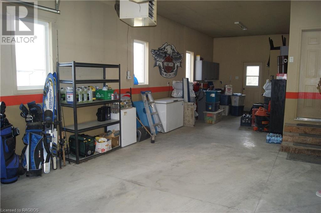 2511 George Parkway, Springwater, Ontario  L0L 1Y3 - Photo 39 - 40563932