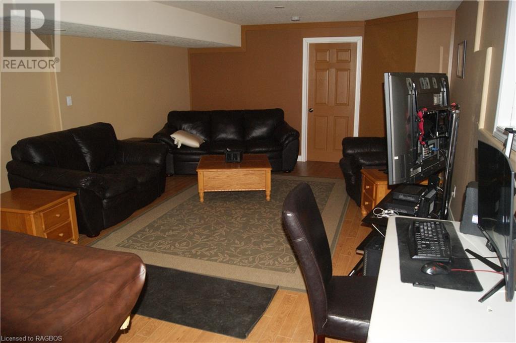 2511 George Parkway, Springwater, Ontario  L0L 1Y3 - Photo 47 - 40563932