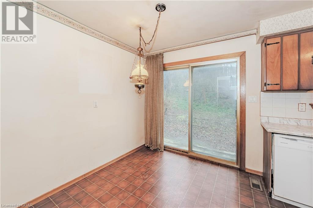 15 Woodridge Drive, Guelph, Ontario  N1H 7E3 - Photo 17 - 40569217