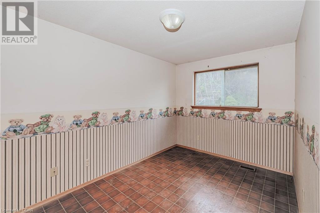 15 Woodridge Drive, Guelph, Ontario  N1H 7E3 - Photo 20 - 40569217