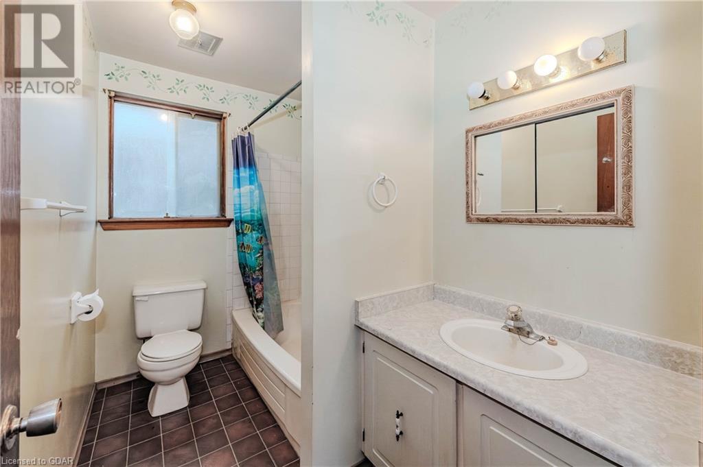 15 Woodridge Drive, Guelph, Ontario  N1H 7E3 - Photo 24 - 40569217