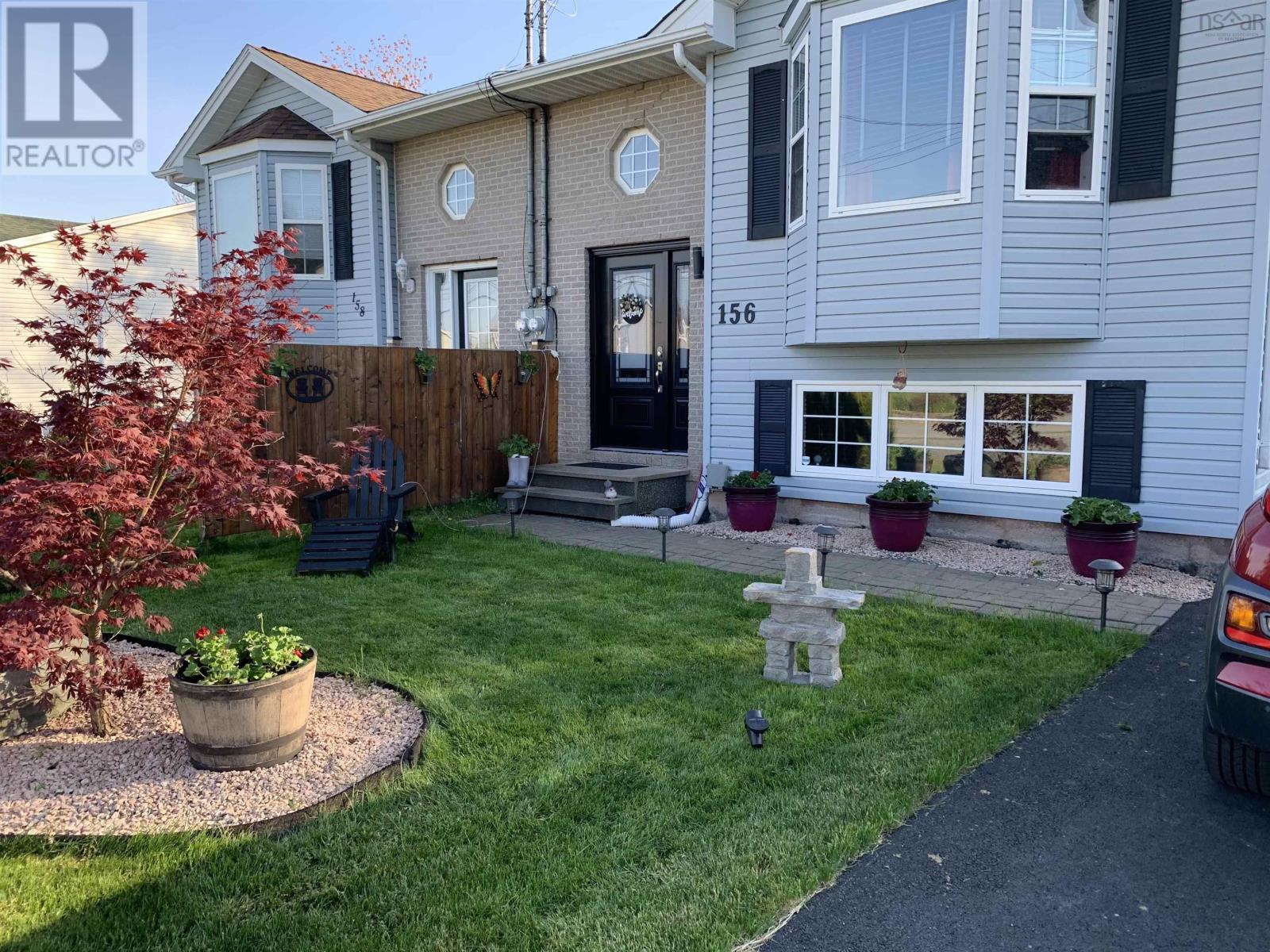 156 Hemlock, Elmsdale, Nova Scotia  B2S 1C2 - Photo 1 - 202407118