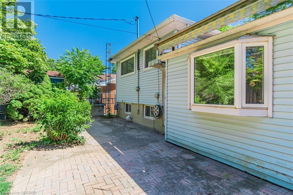 2435 Cyprus Avenue, Burlington, Ontario  L7P 1G5 - Photo 37 - 40571404
