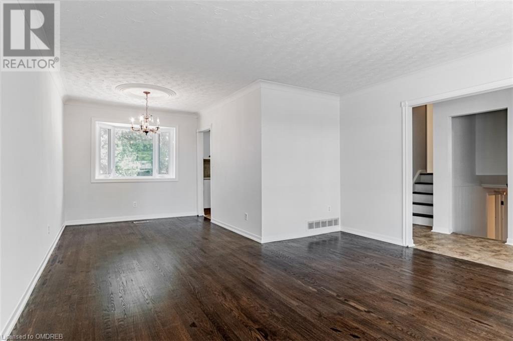 2435 Cyprus Avenue, Burlington, Ontario  L7P 1G5 - Photo 9 - 40571404