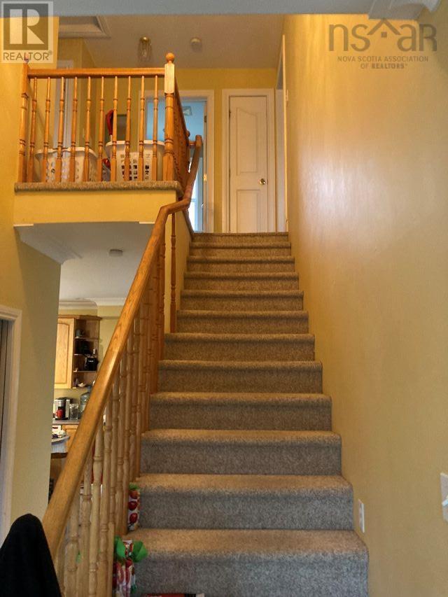 136 Londonberry Drive, Hammonds Plains, Nova Scotia  B4B 1X3 - Photo 14 - 202407129