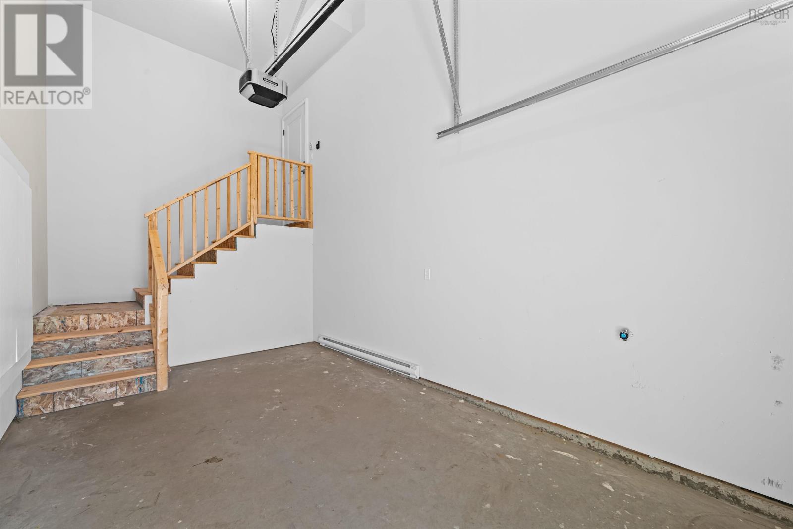 44 Breaktrail Drive, Bedford, Nova Scotia  B4B 2J7 - Photo 3 - 202407130