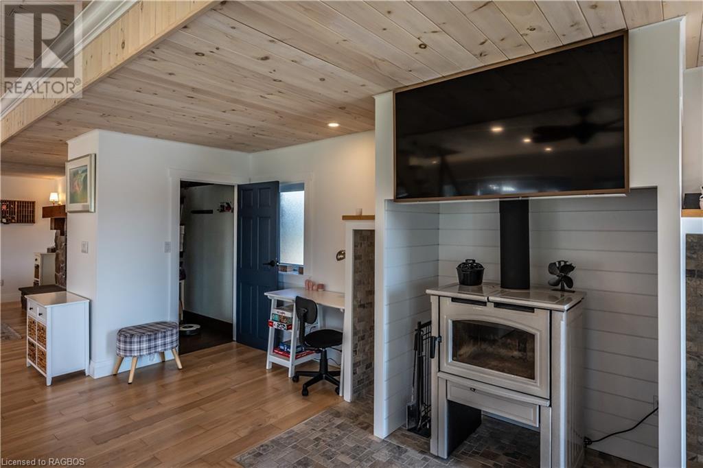 2012 Bruce Road 17, Saugeen Shores, Ontario  N0H 2C7 - Photo 16 - 40571138