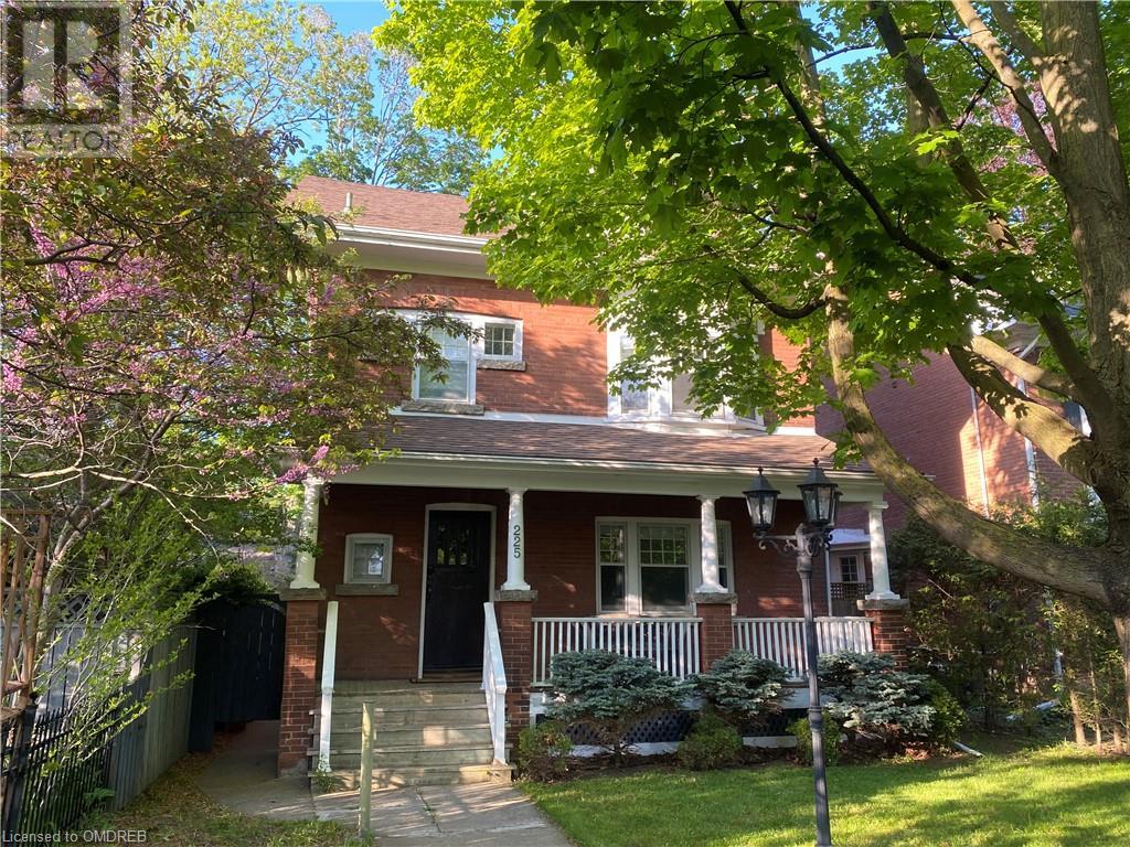 225 Trafalgar Road Unit# 2, Oakville, Ontario  L6J 3G9 - Photo 1 - 40571481