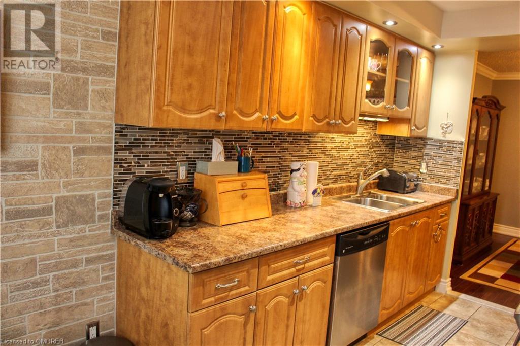 5 Lisa Street Unit# 501, Brampton, Ontario  L6T 4T4 - Photo 14 - 40570348