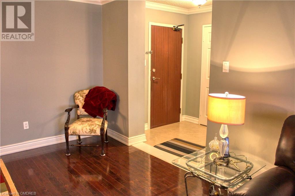 5 Lisa Street Unit# 501, Brampton, Ontario  L6T 4T4 - Photo 2 - 40570348